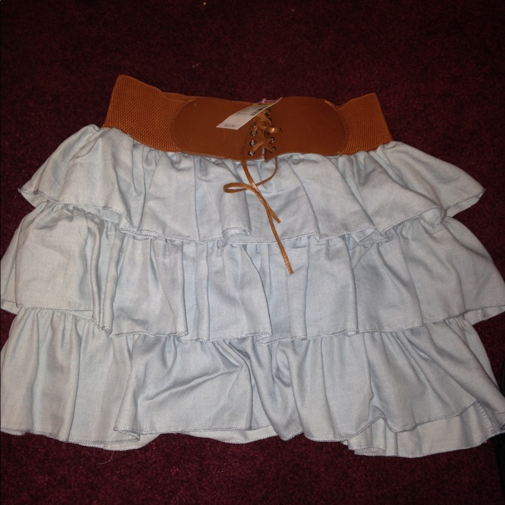 Super cute ruffle skirt.